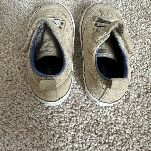 Old Navy toddler shoes size 7 - Picture 5 of 5